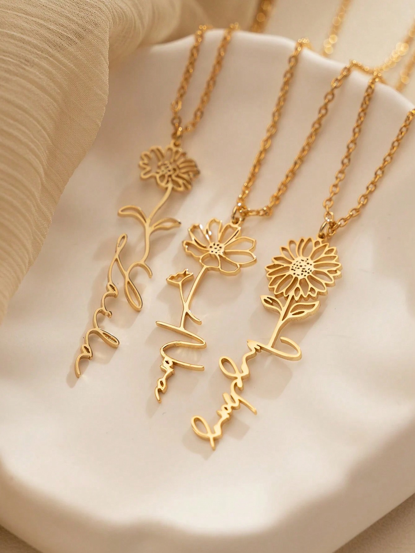 Collana Personalizzata con Fio - Birth Flower Necklace recensione e prezzo